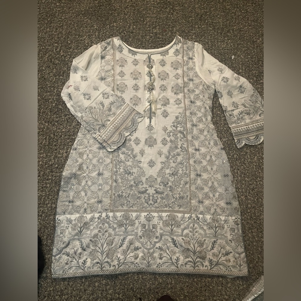 Pakistani Indian dress - Picture 2 of 7